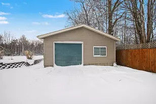 9370 128th Ave, West Olive, MI 49460 - Photo 5