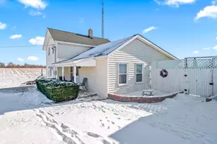 755 Whipple Rd, Bronson, MI 49028 - Photo 3