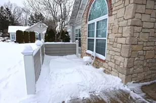 2923 Villa Ln, Benton Harbor, MI 49022 - Photo 35