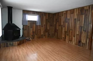 2087 Whitehall Rd, Muskegon, MI 49445 - Photo 19