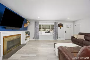 1331 Ellsmere St NE, Grand Rapids, MI 49505 - Photo 5