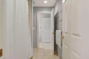 1516 Newport Creek Dr, Ann Arbor, MI 48103 - Photo 41