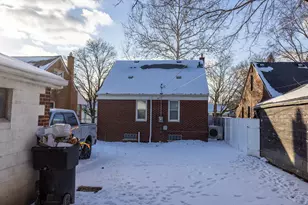 8218 Beaverland St, Detroit, MI 48239 - Photo 25