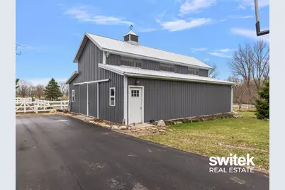 9750 Meadow Valley SE, Caledonia, MI 49316 - Photo 3