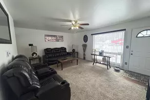 3401 S Deerfield Ave, Lansing, MI 48911 - Photo 3