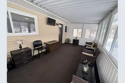 3401 S Deerfield Avenue, Lansing, MI 48911 - Photo 11