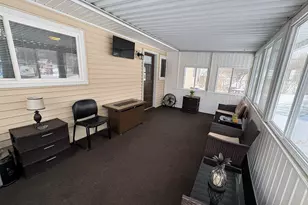 3401 S Deerfield Ave, Lansing, MI 48911 - Photo 11