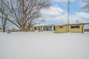 4290 E Britain Ave, Benton Harbor, MI 49022 - Photo 27