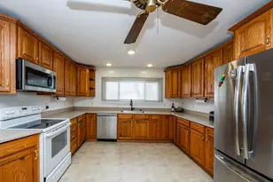 4290 E Britain Ave, Benton Harbor, MI 49022 - Photo 11