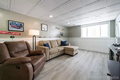 230 W Oak Street NE, Sand Lake, MI 49343 - Photo 27