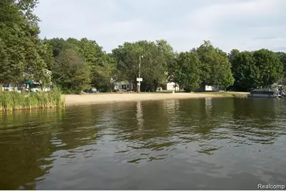 11637 Algonquin Drive, Pinckney, MI 48169 - Photo 25