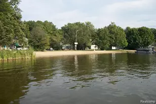 11637 Algonquin Dr, Pinckney, MI 48169 - Photo 25