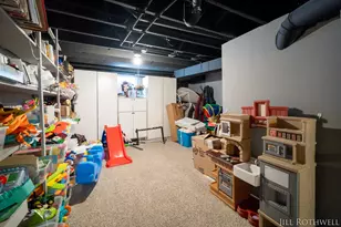 3223 Allen St, Hudsonville, MI 49426 - Photo 39