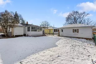 2043 Melvin St SW, Wyoming, MI 49519 - Photo 19