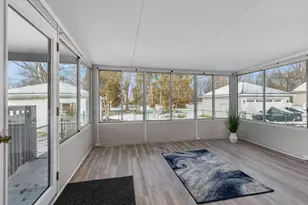 2043 Melvin St SW, Wyoming, MI 49519 - Photo 11