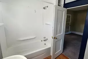 210 Cypress St, Manistee, MI 49660 - Photo 5