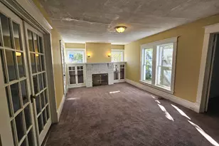 210 Cypress St, Manistee, MI 49660 - Photo 7