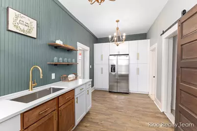 1471 Leahy Street, Muskegon, MI 49442 - Photo 9