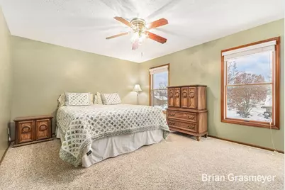 2826 Alger Street SE, Grand Rapids, MI 49546 - Photo 17