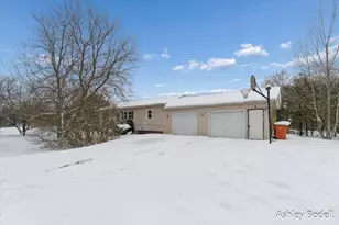 14151 Shaner Ave NE, Cedar Springs, MI 49319 - Photo 35