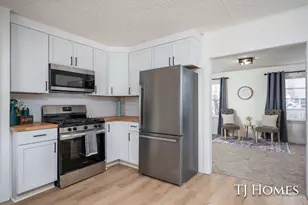 948 Becker Rd, Muskegon, MI 49445 - Photo 13