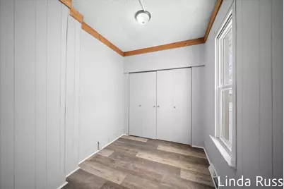 1033 Jennette Avenue NW, Grand Rapids, MI 49504 - Photo 13