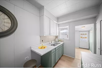 1033 Jennette Avenue NW, Grand Rapids, MI 49504 - Photo 3