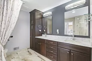 18269 Blue Heron Dr E, Northville, MI 48168 - Photo 25