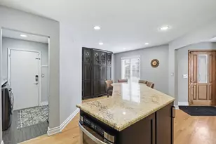 18269 Blue Heron Dr E, Northville, MI 48168 - Photo 9