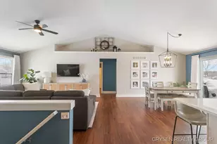 6114 Kingsbury Ct, Allendale, MI 49401 - Photo 7