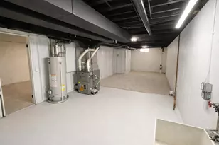 233 Washington Ave, Plainwell, MI 49080 - Photo 21