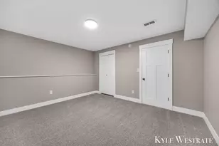 10886 Douglas Dr, Allendale, MI 49401 - Photo 37