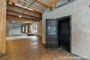 111 Division Ave N, Grand Rapids, MI 49503 - Photo 23