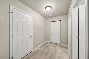 12045 Bryde Dr, Rives Junction, MI 49277 - Photo 15