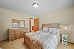 292 S Carolyn Dr, Lake City, MI 49651 - Photo 35