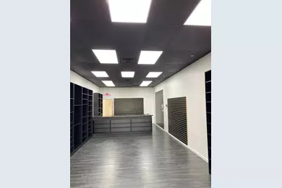 37600 Van Dyke Avenue, Sterling Heights, MI 48312 - Photo 7