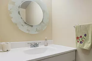 644 Watersedge Dr, Ann Arbor, MI 48105 - Photo 15