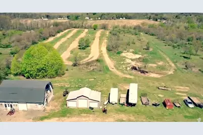 3011 E Empire Avenue, Benton Harbor, MI 49022 - Photo 13