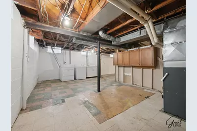 23007 Brittany Avenue, Eastpointe, MI 48021 - Photo 31