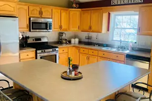 133 Bingham Dr, Brooklyn, MI 49230 - Photo 3