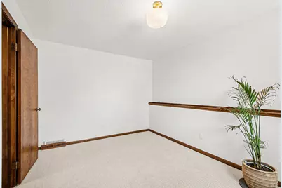 700 Oakhurst Avenue NW, Grand Rapids, MI 49504 - Photo 17