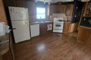 3 Riverview Dr, Saint Louis, MI 48880 - Photo 5