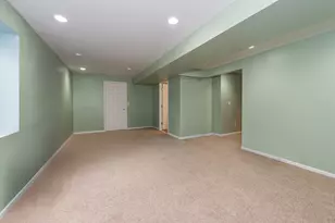 434 Shiloh Dr, Chelsea, MI 48118 - Photo 37