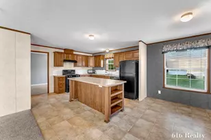 1412 Red Oak Ln NE, Belmont, MI 49306 - Photo 7