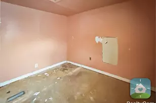 111 Rotterdam Ave, Muskegon, MI 49444 - Photo 11