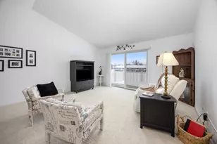 10962 Cranberry Ct, Zeeland, MI 49464 - Photo 7