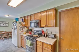 12189 Reyburn Dr NE, Sparta, MI 49345 - Photo 13