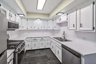 914 Victor Ave, Muskegon, MI 49445 - Photo 9