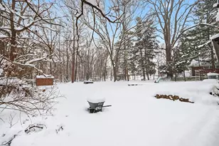 1115 Hol Hi Dr, Kalamazoo, MI 49008 - Photo 25