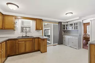 8050 Backus Rd, Greenville, MI 48838 - Photo 15